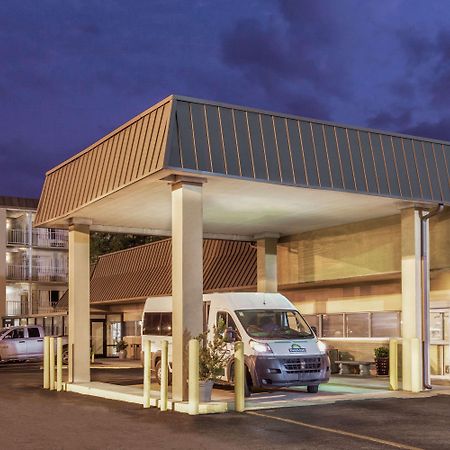 Days Inn By Wyndham Kenner/New Orleans Airport South Esterno foto