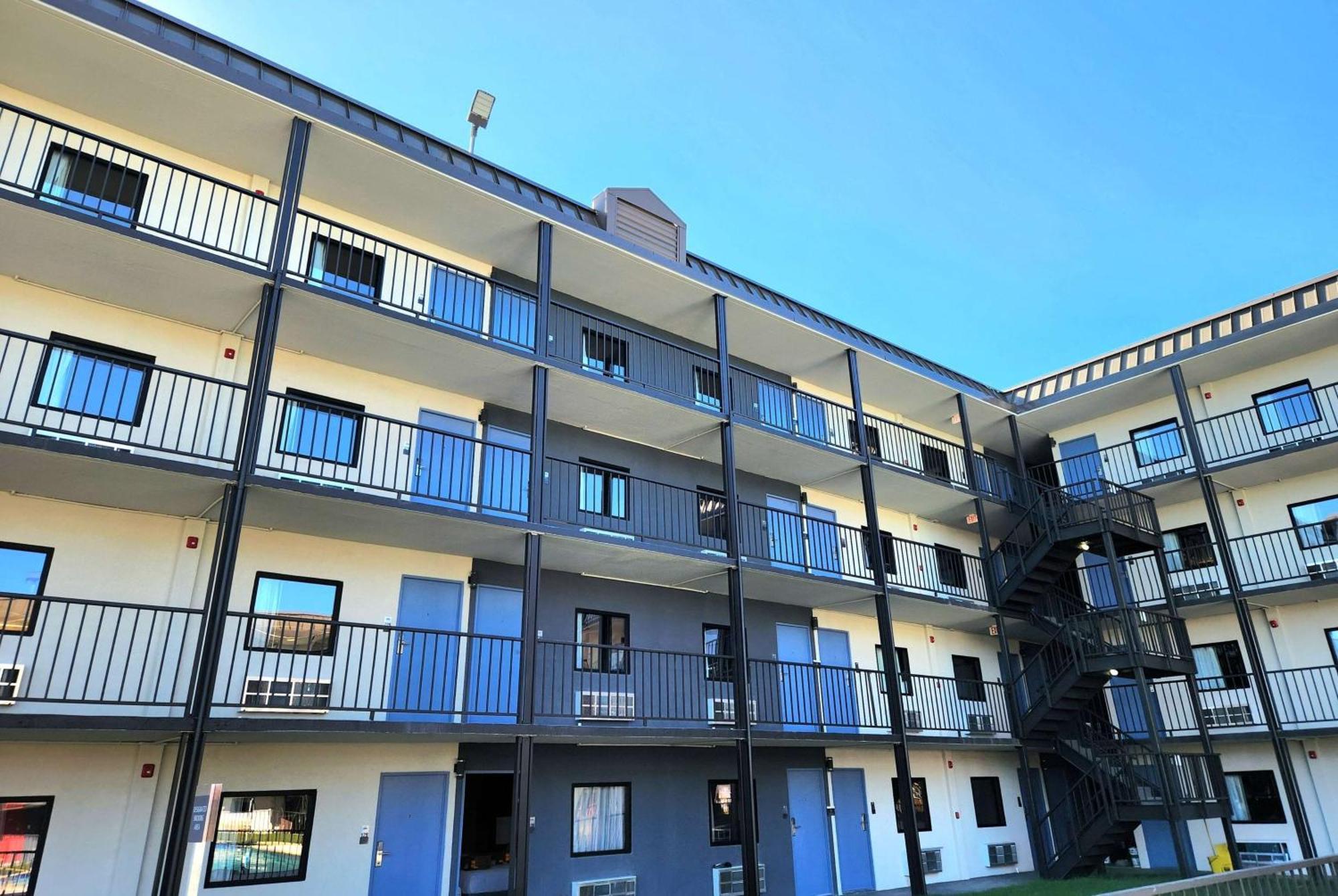 Days Inn By Wyndham Kenner/New Orleans Airport South Esterno foto