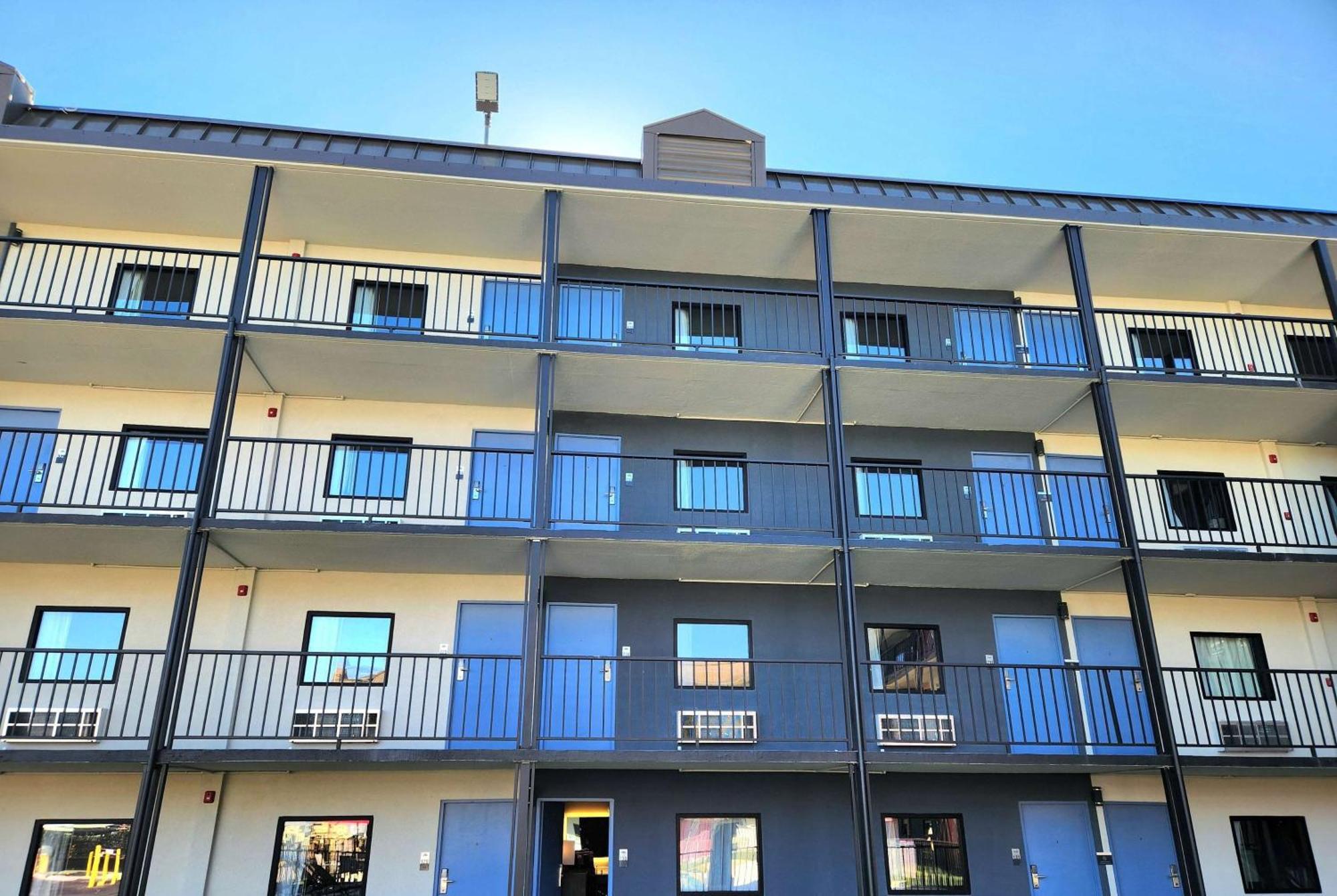 Days Inn By Wyndham Kenner/New Orleans Airport South Esterno foto