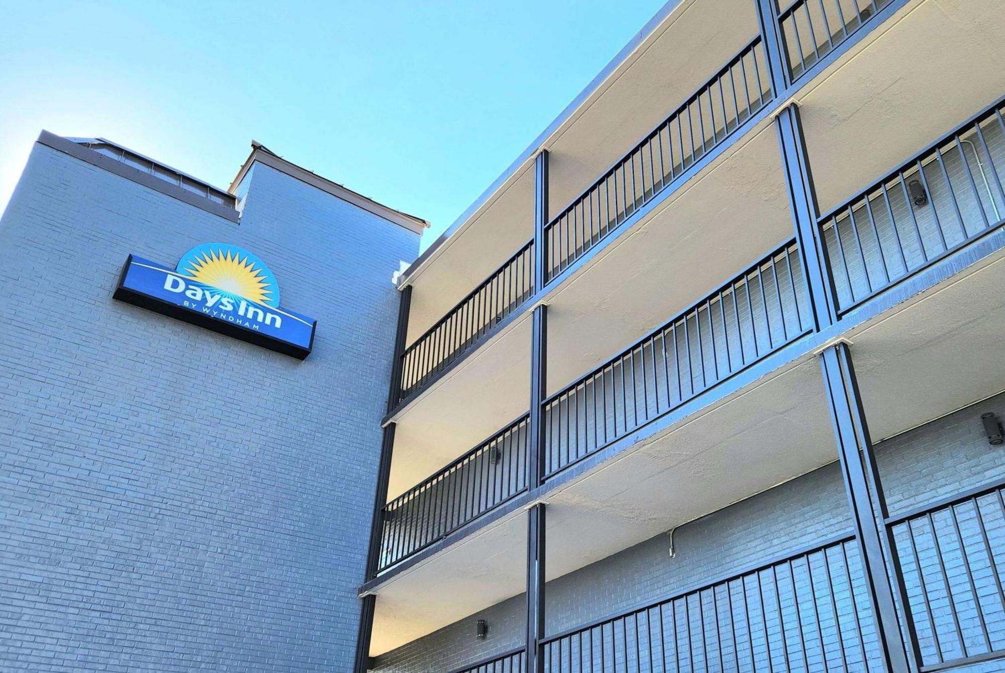 Days Inn By Wyndham Kenner/New Orleans Airport South Esterno foto